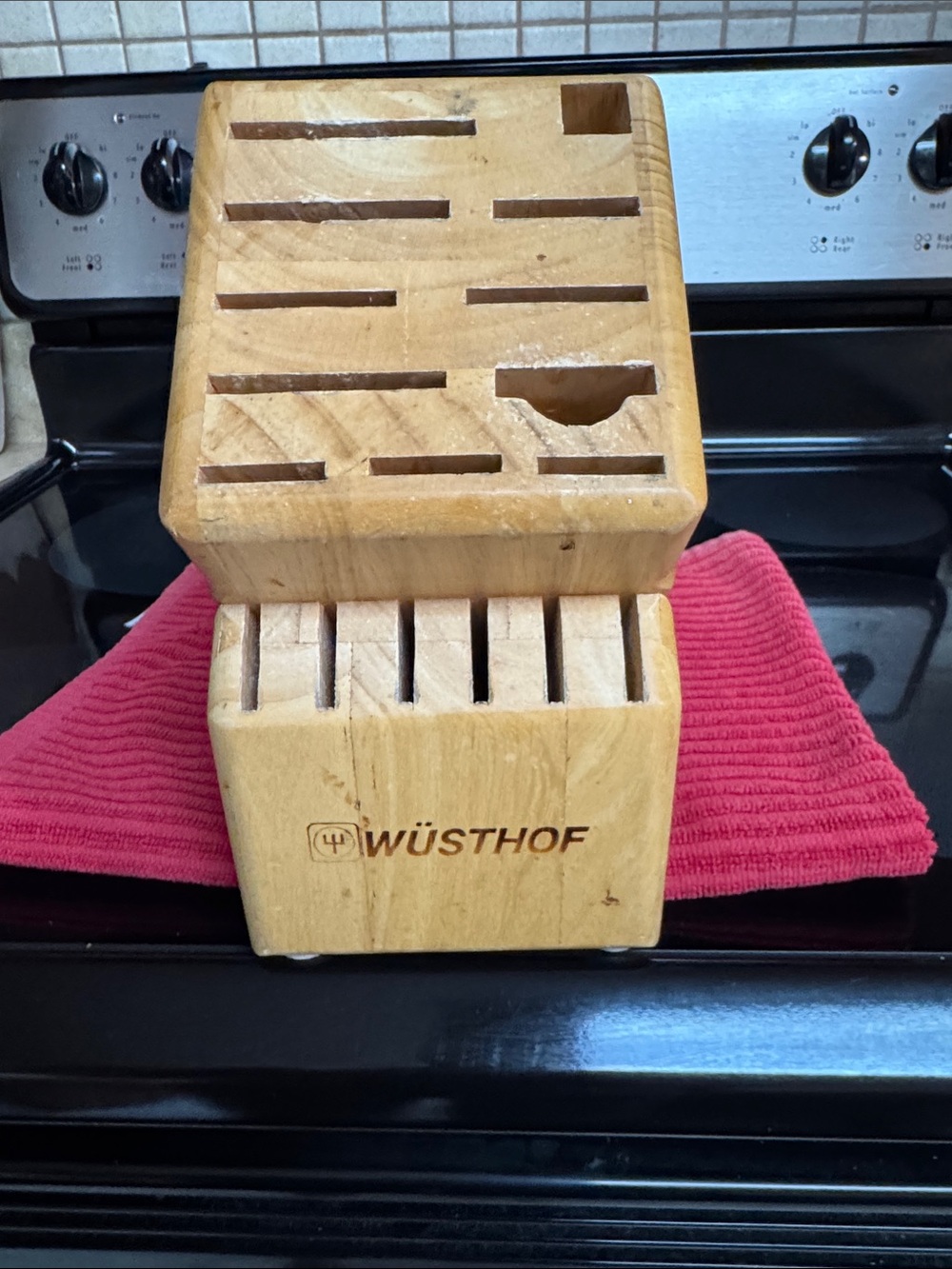 WÜSTHOF Natural Wood Knife Block with Logo 17 Knife Slots
